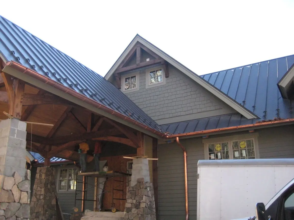 Craftsman Roofing team delivering quality roofing work in Palmora